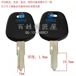 C551 膠2號綠電動車 右